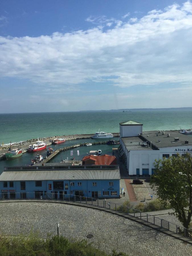 Seelotsenstation Turmwohnung Adler Sassnitz Exteriör bild